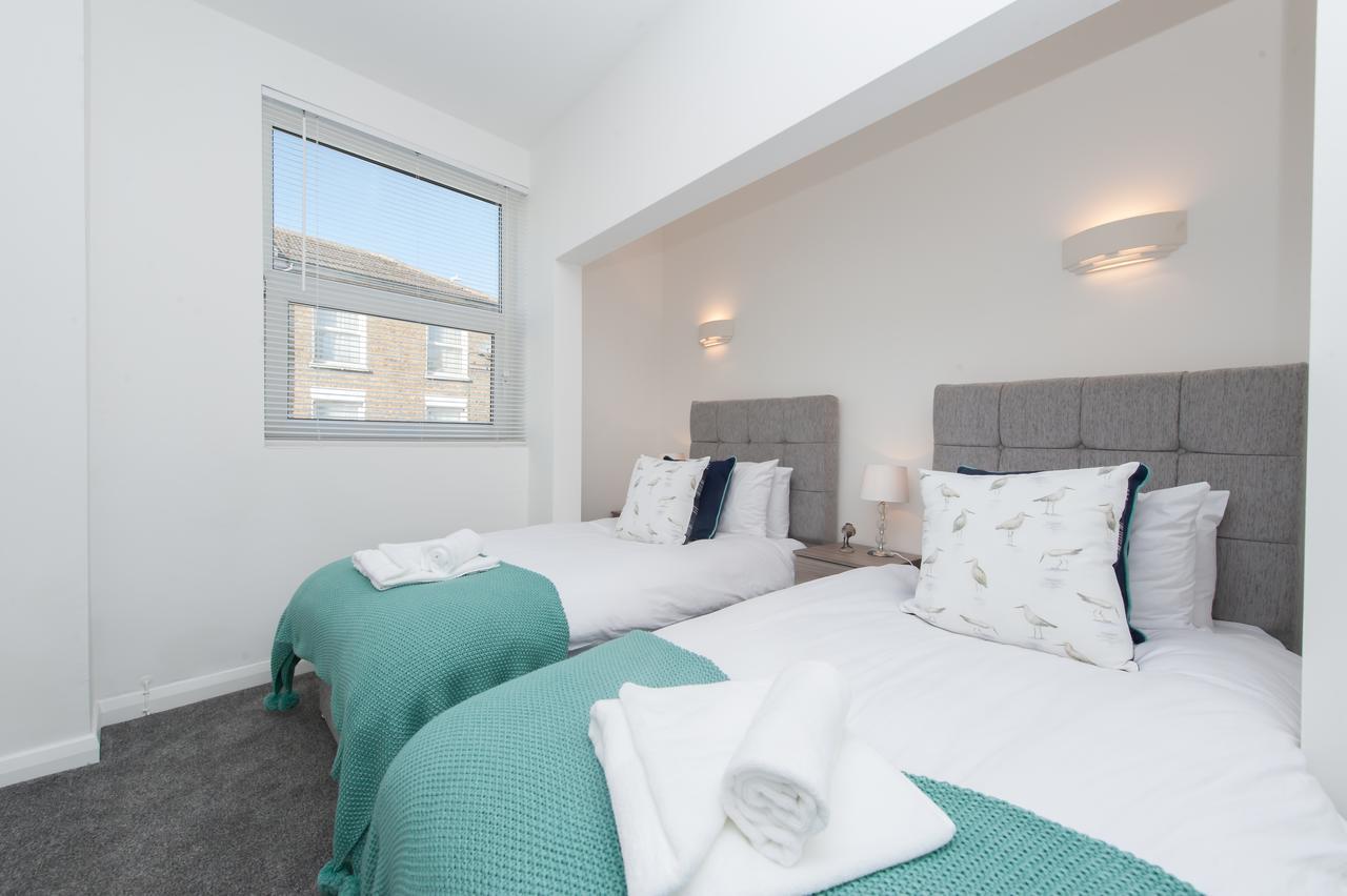 Two Bed Ground Floor Apartment, Sleeps Six, Free Parking And High Speed Wifi Ramsgate Exterior foto