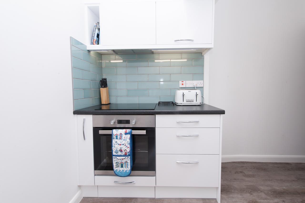 Two Bed Ground Floor Apartment, Sleeps Six, Free Parking And High Speed Wifi Ramsgate Exterior foto